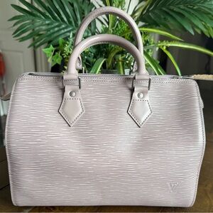 **RARE** LV Epi Lilac Speedy 30
